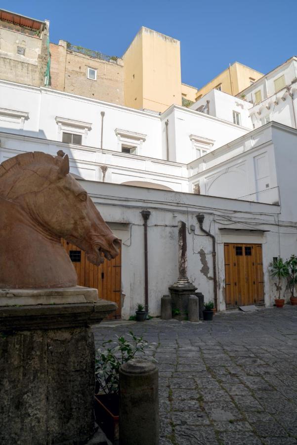 Suite & Luxury Rooms Palazzo Diomede Carafa Neapol Zewnętrze zdjęcie