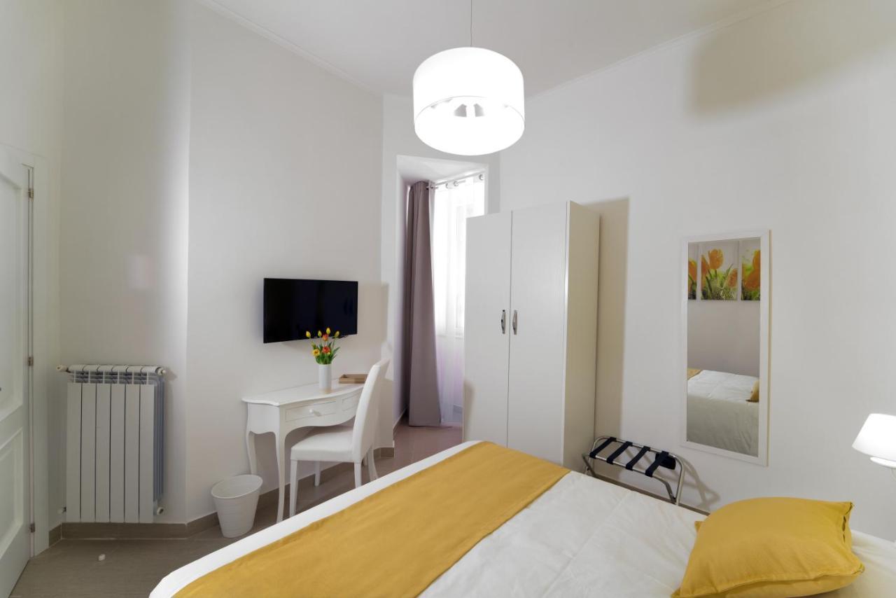 Suite & Luxury Rooms Palazzo Diomede Carafa Neapol Zewnętrze zdjęcie