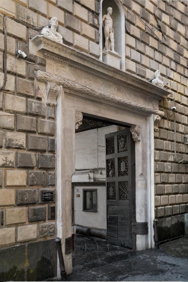 Suite & Luxury Rooms Palazzo Diomede Carafa Neapol Zewnętrze zdjęcie